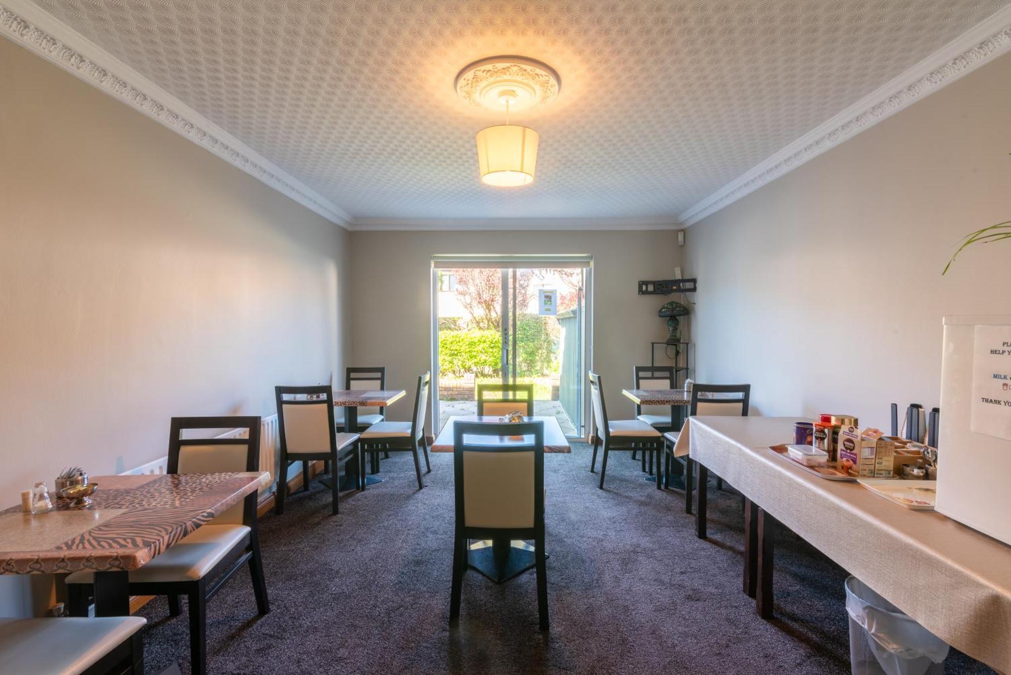 Отель Avalon House Голуэй Экстерьер фото