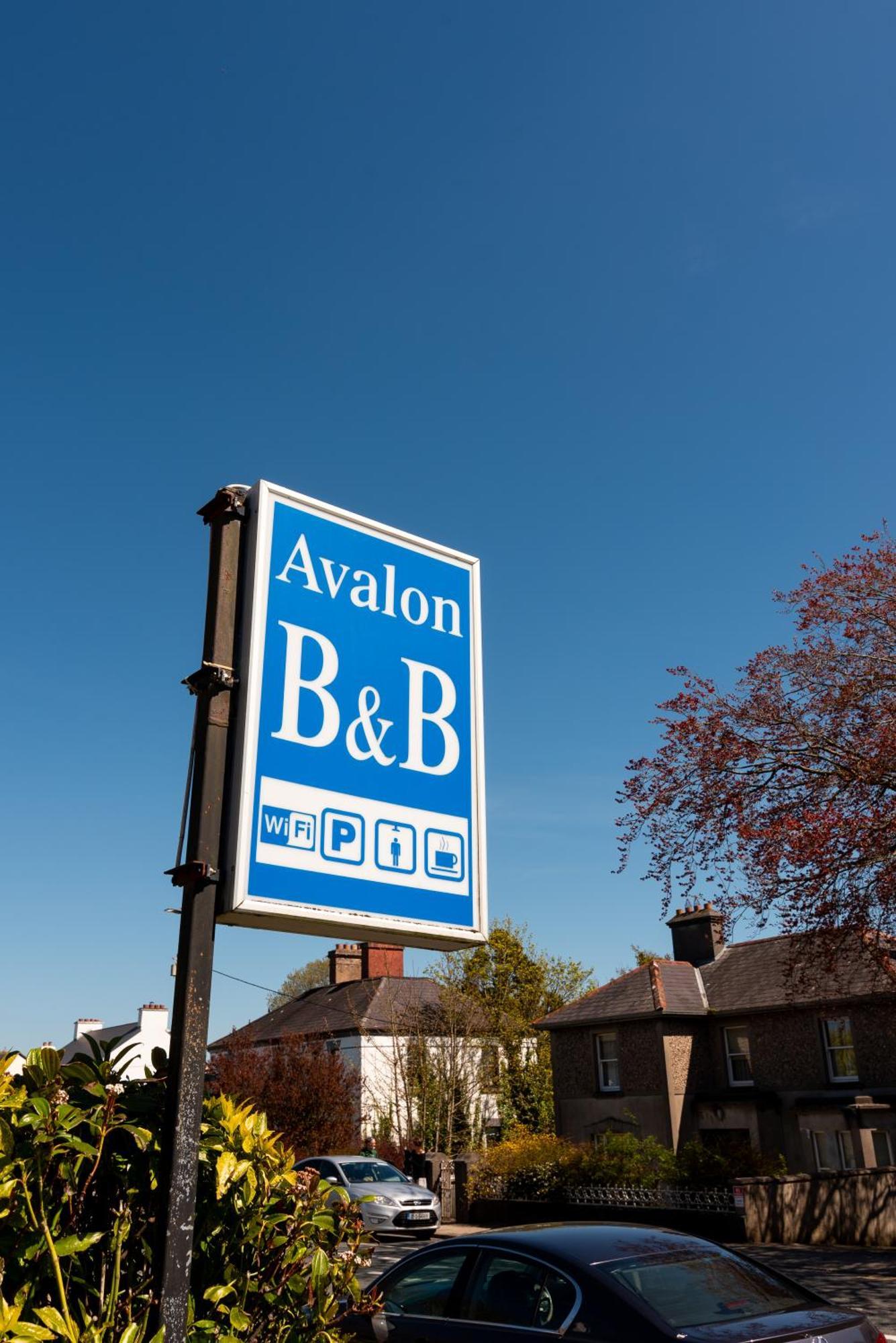 Отель Avalon House Голуэй Экстерьер фото